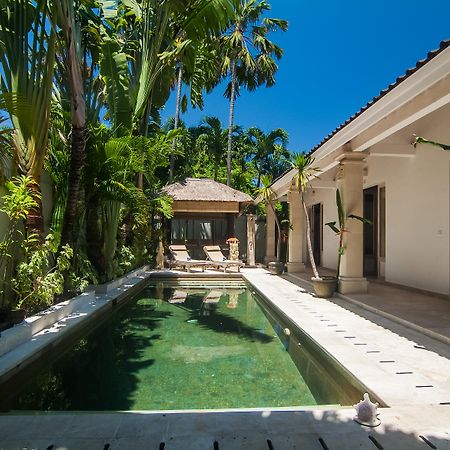 Bali Holiday Villas - La Playa Seminyak Exterior foto